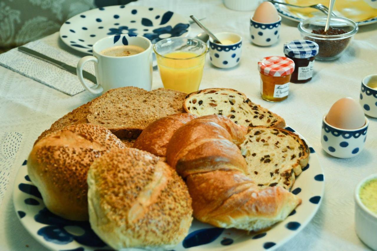 Bed and Breakfast Bij Ons Op 20 Nijeveen Экстерьер фото